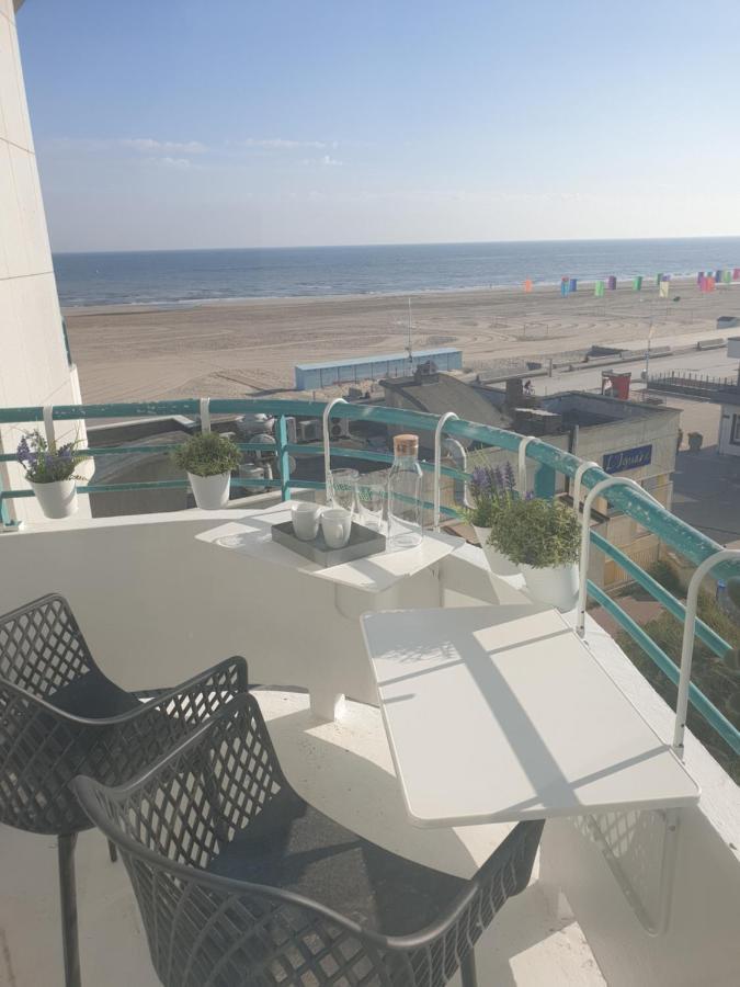 Studio Vue Mer Au Coeur De Malo Les Bains Pieds Dans L Eau Dunkirk Bagian luar foto