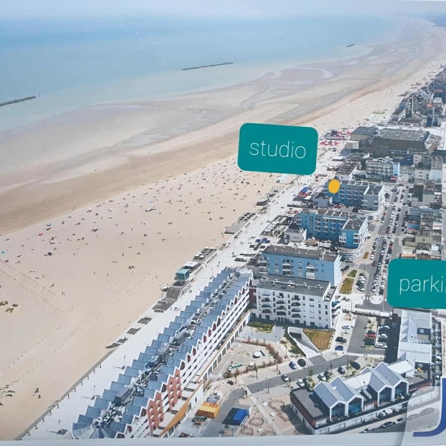 Studio Vue Mer Au Coeur De Malo Les Bains Pieds Dans L Eau Dunkirk Bagian luar foto